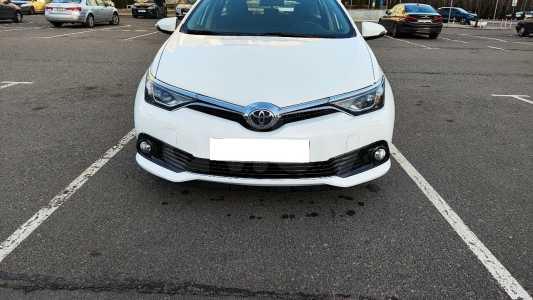 Toyota Auris II (E180) Рестайлинг