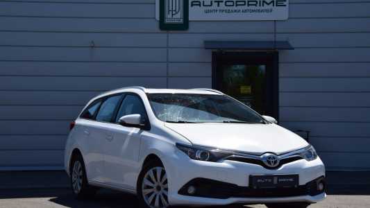 Toyota Auris II (E180) Рестайлинг