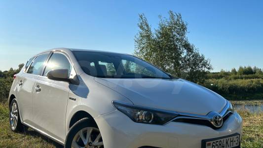 Toyota Auris II (E180) Рестайлинг