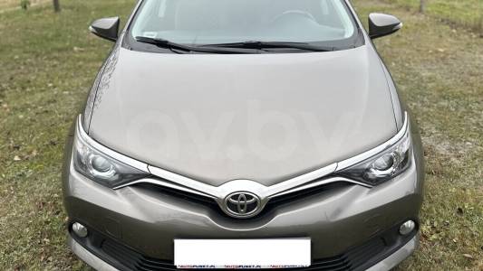 Toyota Auris II (E180) Рестайлинг