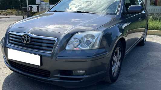 Toyota Avensis II (T250)