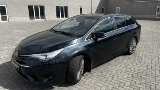 Toyota Avensis III (T270) 2-й рестайлинг, 2016, пробег 90000 км Toyota Avensis III (T270) 2-й рестайлинг, 2016, пробег 90000 км