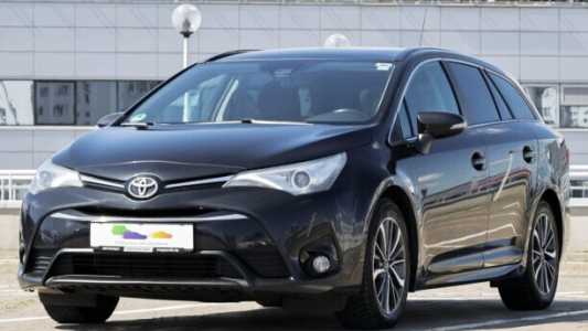 Toyota Avensis III (T270) Рестайлинг, 2015, пробег 215000 км Toyota Avensis III (T270) Рестайлинг, 2015, пробег 215000 км