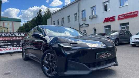 Toyota BZ3 , 2024, пробег 4500 км