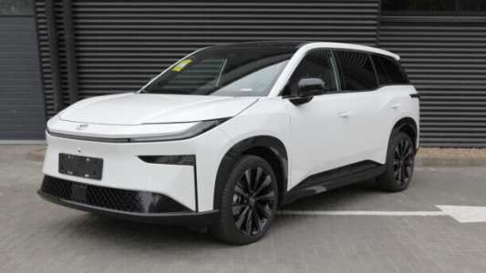 Toyota BZ3X , 2025, пробег 20 км