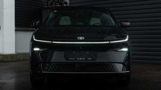 Toyota BZ3X , 2025, пробег 55 км