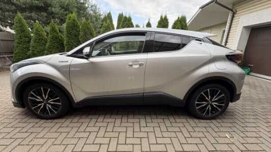 Toyota C-HR I, 2016, пробег 126881 км