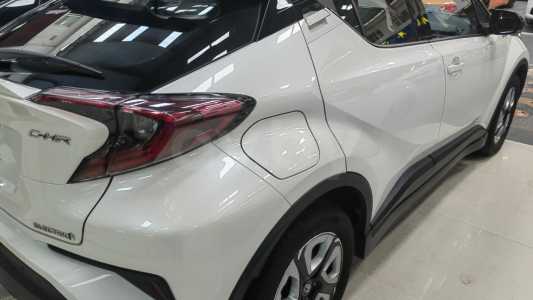 Toyota C-HR I
