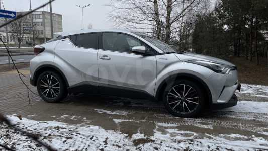Toyota C-HR I