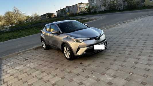 Toyota C-HR I