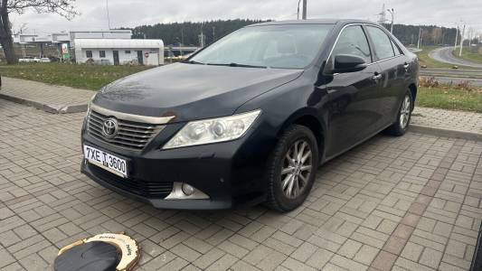 Toyota Camry XV50