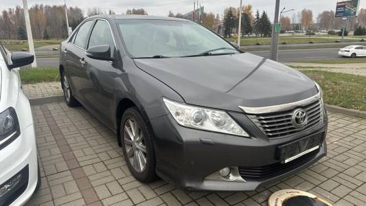 Toyota Camry XV50