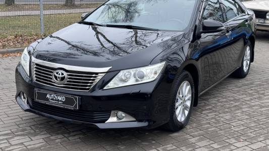 Toyota Camry XV50