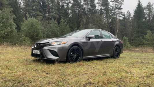 Toyota Camry XV70