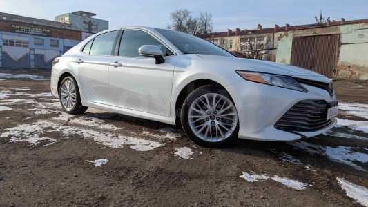 Toyota Camry XV70