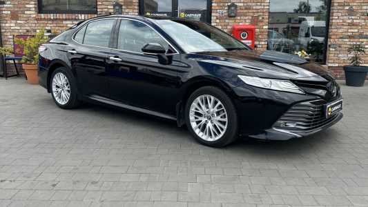 Toyota Camry XV70