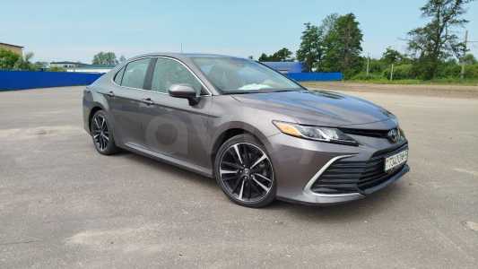Toyota Camry XV70