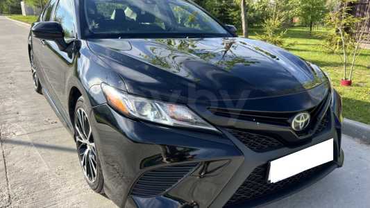 Toyota Camry XV70