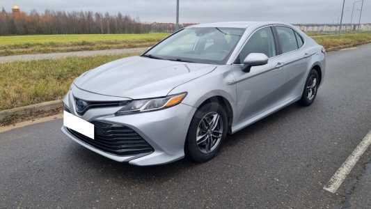 Toyota Camry XV70