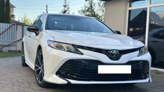 Toyota Camry XV70