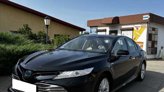 Toyota Camry XV70