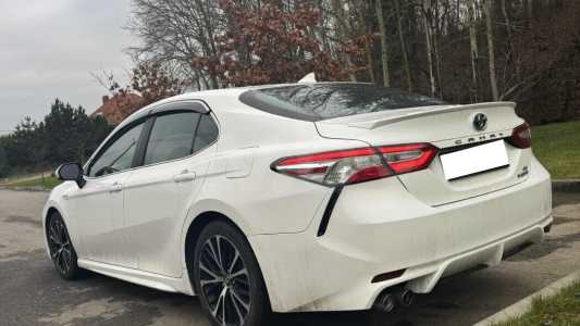 Toyota Camry XV70