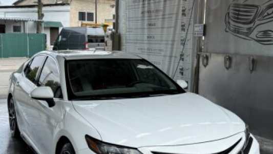 Toyota Camry XV70  Рестайлинг, 2021, пробег 160000 км