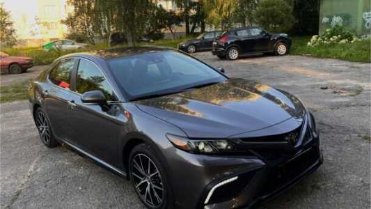 Toyota Camry XV70  Рестайлинг, 2022, пробег 100000 км