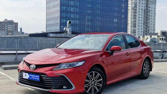 Toyota Camry XV70 Рестайлинг