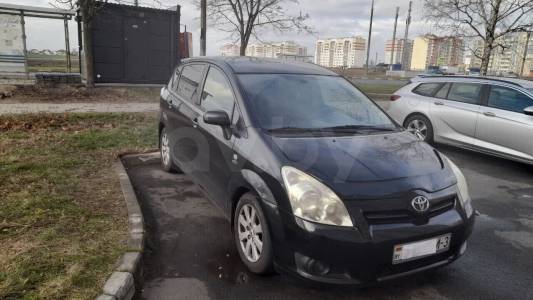 Toyota Corolla Verso II (AR10)