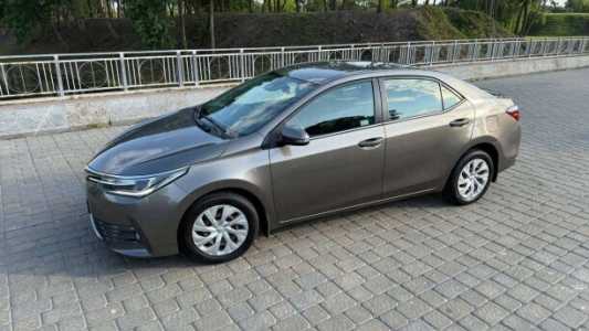 Toyota Corolla XI (E170) Рестайлинг, 2016, пробег 136000 км Toyota Corolla XI (E170) Рестайлинг, 2016, пробег 136000 км