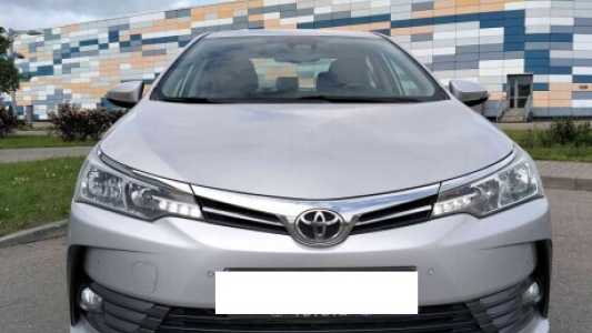 Toyota Corolla XI (E170)  Рестайлинг, 2018, пробег 103000 км