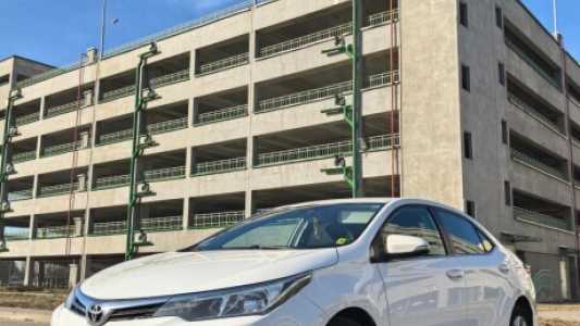 Toyota Corolla XI (E170) Рестайлинг, 2018, пробег 117000 км Toyota Corolla XI (E170) Рестайлинг, 2018, пробег 117000 км
