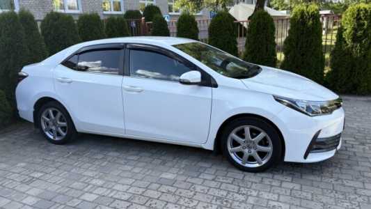 Toyota Corolla XI (E170) Рестайлинг, 2018, пробег 94000 км Toyota Corolla XI (E170) Рестайлинг, 2018, пробег 94000 км