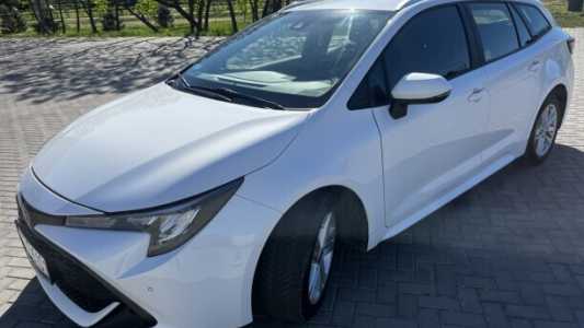 Toyota Corolla XII (E210), 2021, пробег 200000 км Toyota Corolla XII (E210), 2021, пробег 200000 км