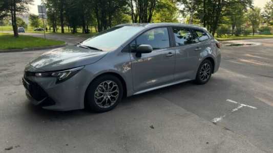 Toyota Corolla XII (E210), 2021, пробег 44000 км Toyota Corolla XII (E210), 2021, пробег 44000 км