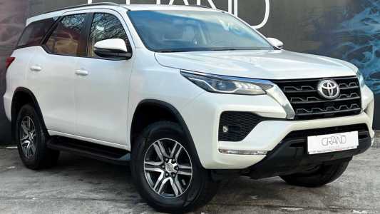Toyota Fortuner II Рестайлинг