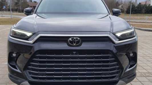 Toyota Grand Highlander , 2023, пробег 3200 км Toyota Grand Highlander , 2023, пробег 3200 км