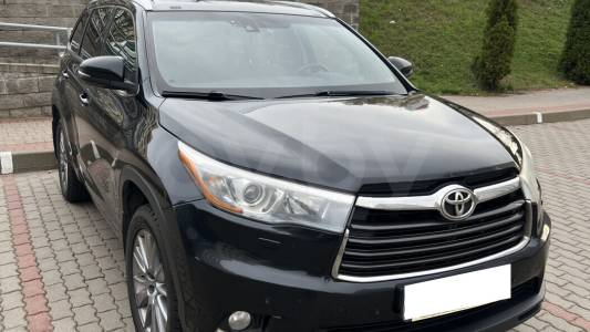 Toyota Highlander III (XU50)