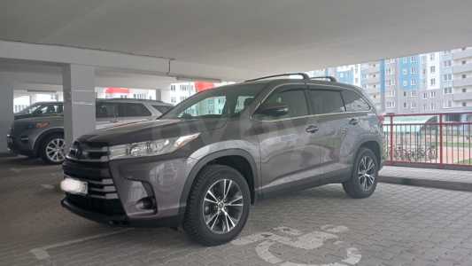 Toyota Highlander III (XU50) Рестайлинг Toyota Highlander III (XU50) Рестайлинг