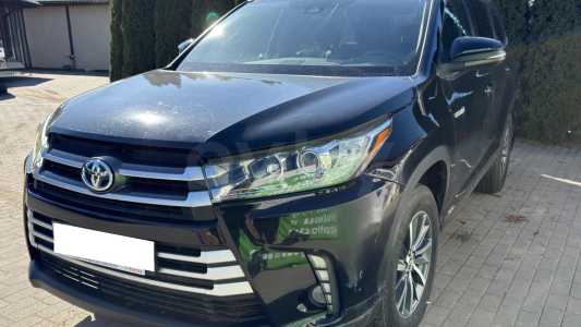 Toyota Highlander III (XU50) Рестайлинг Toyota Highlander III (XU50) Рестайлинг