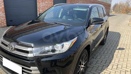 Toyota Highlander III (XU50) Рестайлинг Toyota Highlander III (XU50) Рестайлинг