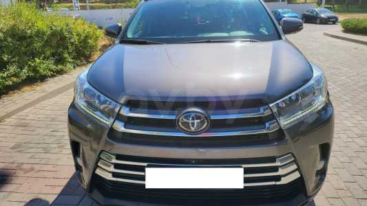 Toyota Highlander III (XU50) Рестайлинг Toyota Highlander III (XU50) Рестайлинг