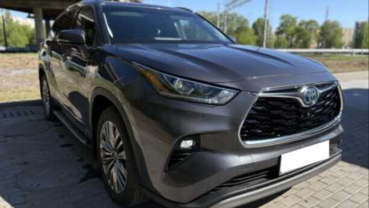 Toyota Highlander IV (XU70), 2021, пробег 42000 км Toyota Highlander IV (XU70), 2021, пробег 42000 км