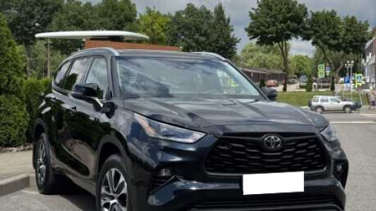 Toyota Highlander IV (XU70), 2021, пробег 44300 км Toyota Highlander IV (XU70), 2021, пробег 44300 км