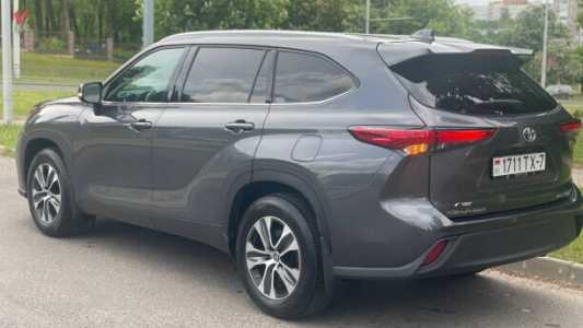 Toyota Highlander IV (XU70), 2022, пробег 51000 км Toyota Highlander IV (XU70), 2022, пробег 51000 км
