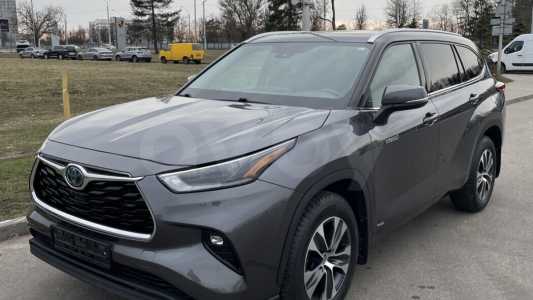 Toyota Highlander IV (XU70) Toyota Highlander IV (XU70)