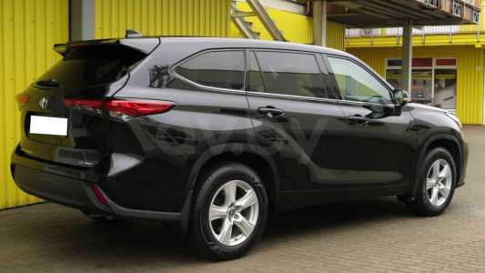 Toyota Highlander IV (XU70)