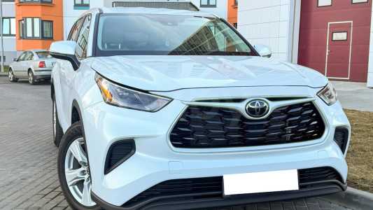 Toyota Highlander IV (XU70)