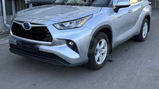 Toyota Highlander IV (XU70) Toyota Highlander IV (XU70)